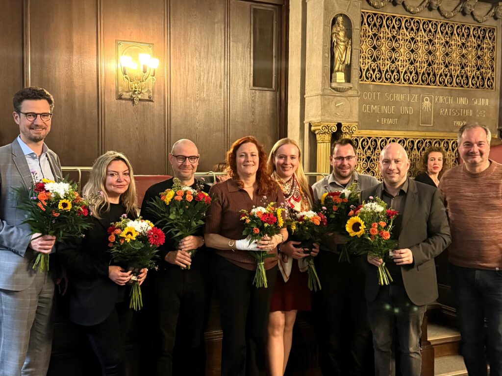 Die SPD-Kandidat*innen Kai Kottenstede, Sevda Boyraci, Sven Meyer, Bettina König, Laurence Stroedter Samuel Märkt und Alexander Ewers mit dem Kreisvorsitzenden Gilbert Collé